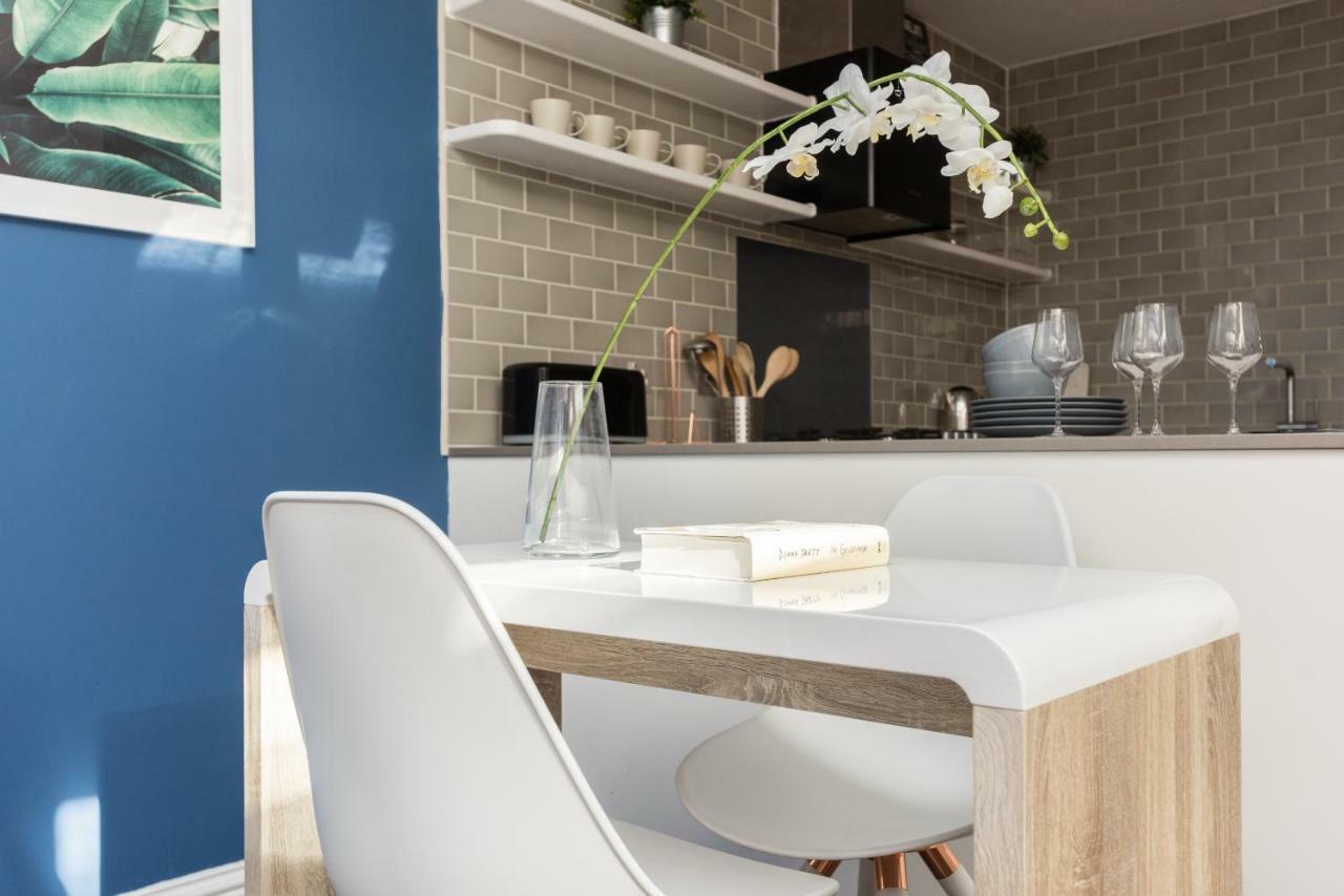 The Navy Court - Scandinavian Inspired 4Bdr Home Оксфорд Екстериор снимка