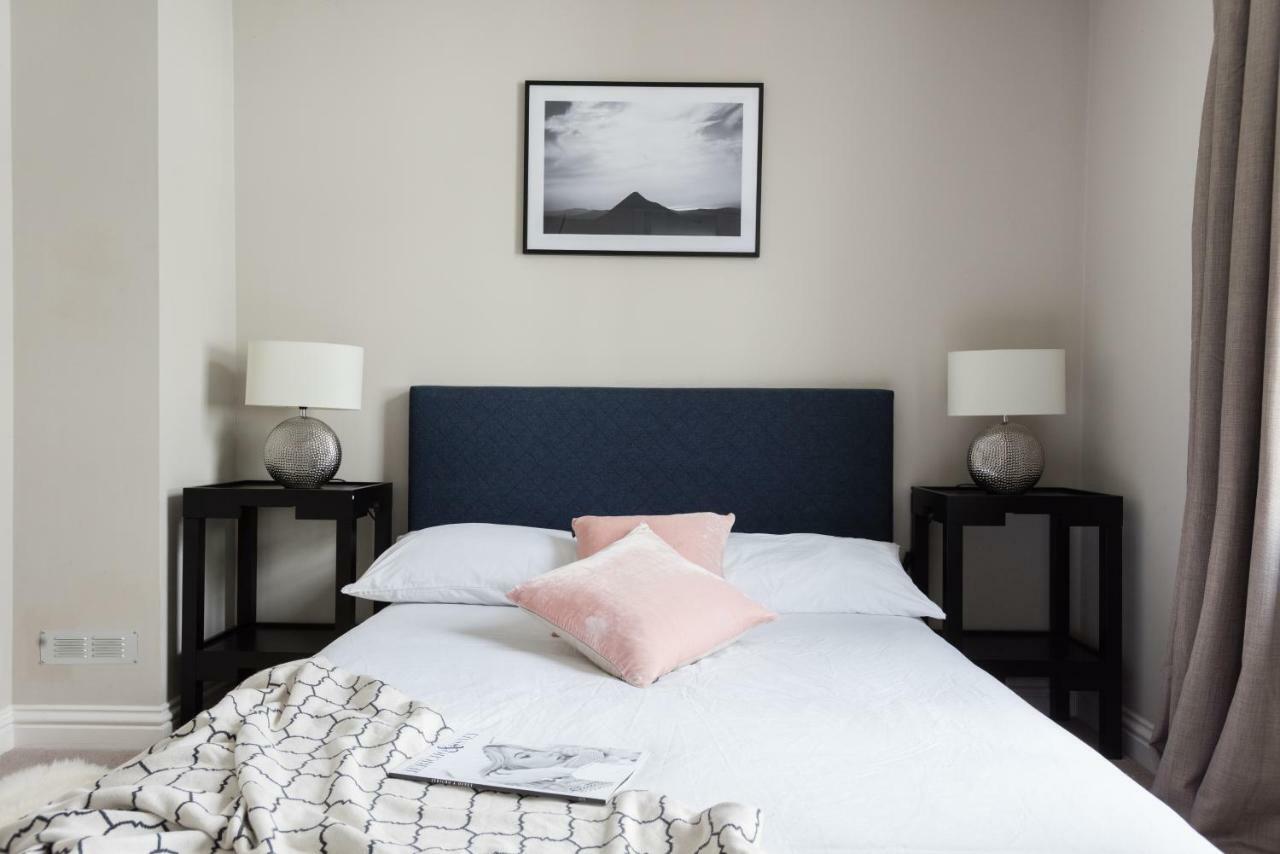 The Navy Court - Scandinavian Inspired 4Bdr Home Оксфорд Екстериор снимка